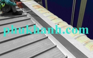 Thi công thay thế máng xối inox 304 nhà xưởng công ty tnhh SCHENKER VIỆT NAM.