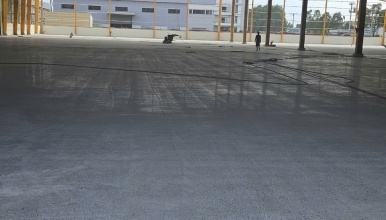 Khám phá nơi thi công phủ tăng cứng nền nhà xưởng uy tín