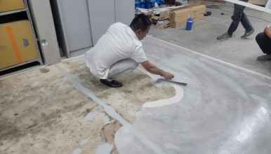 Đội xử lý bông tróc nền nhà xưởng tại Đồng Nai chuyên nghiệp