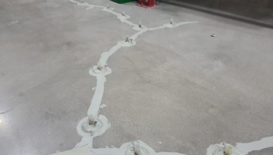 Đơn vị chuyên xử lý vết nứt nhà xưởng