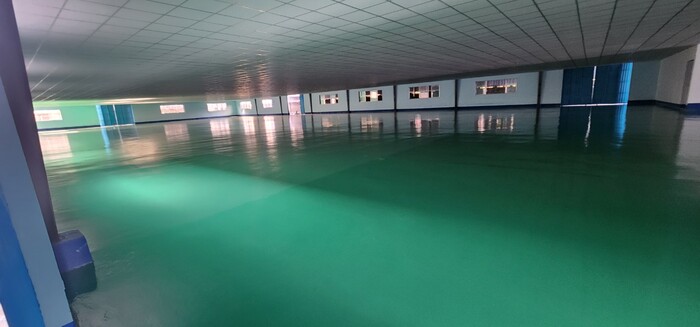 thi-cong-son-san-epoxy