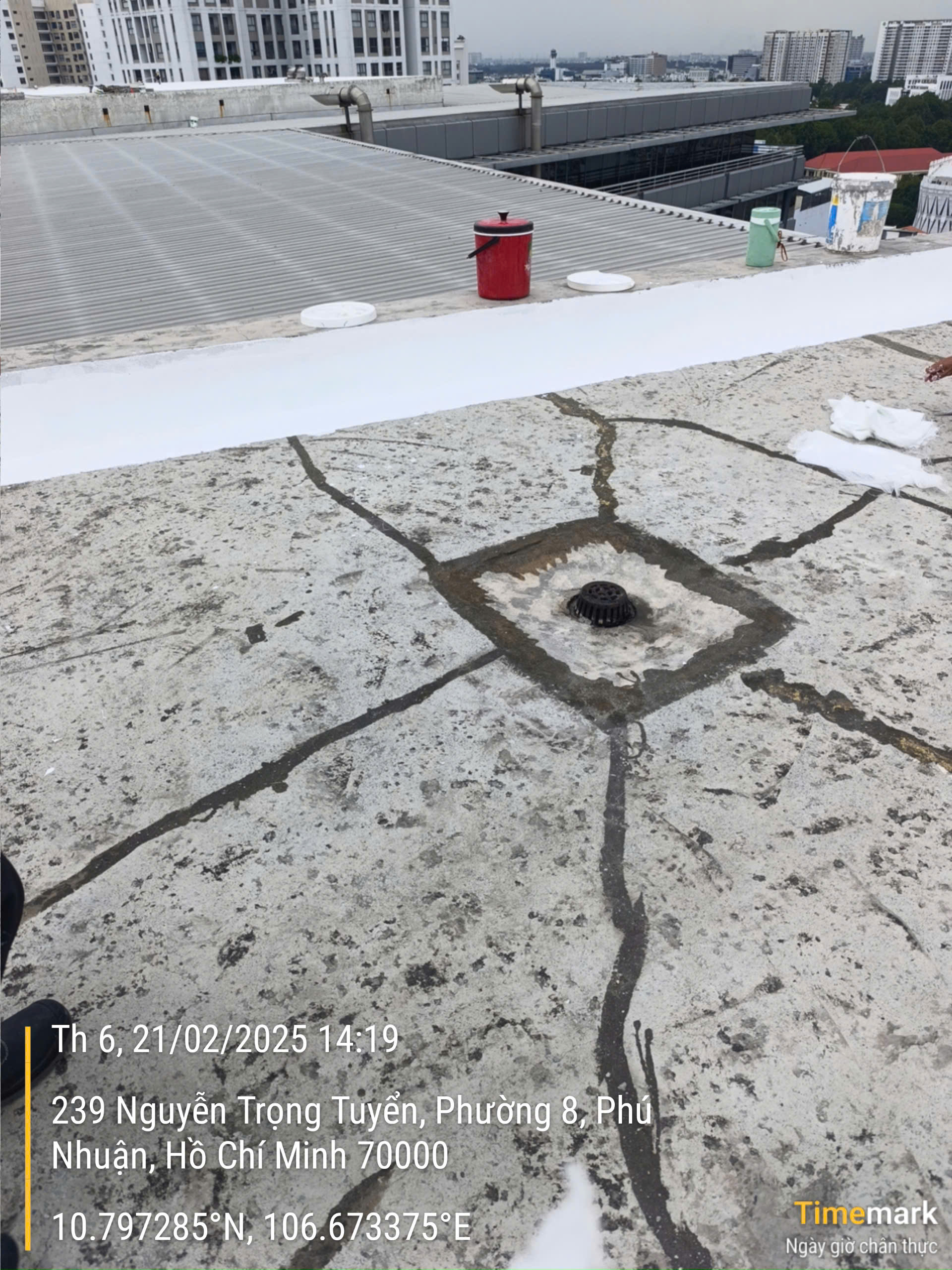 xu-ly-bong-troc-nen-be-tong