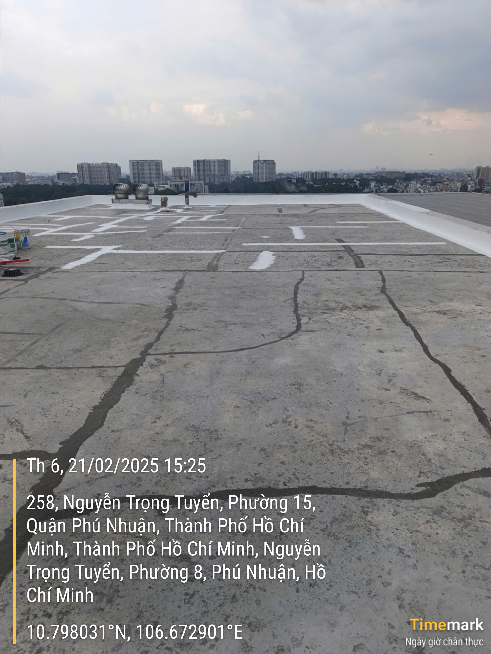 xu-ly-bong-troc-nen-be-tong