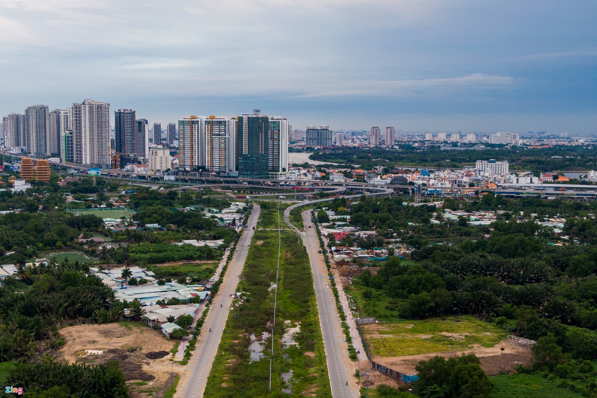 sieu du an saigon sports city gan nhu bat dong sau 2 nam khoi cong