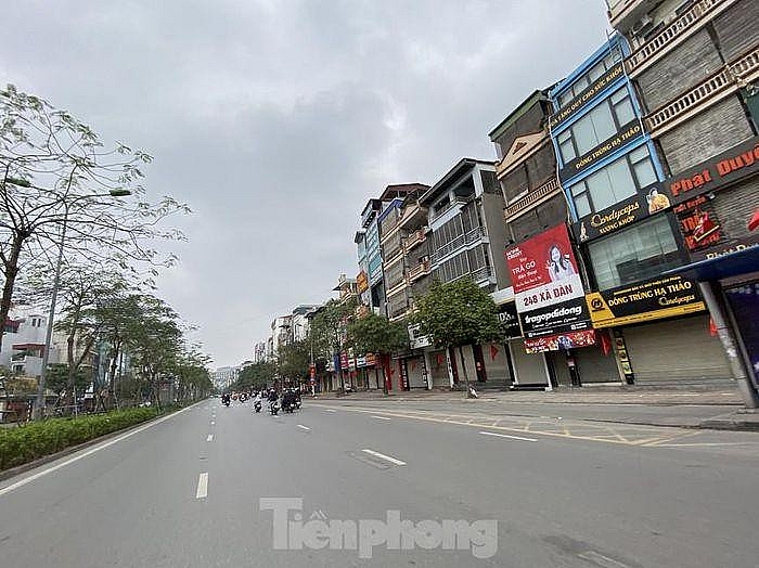 ha noi dung thi cong cong trinh xay dung dan dung trong thoi gian cach ly xa hoi