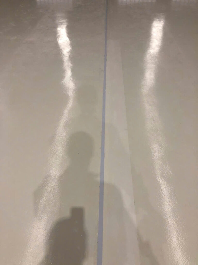 Đánh bóng sàn nhà xưởng