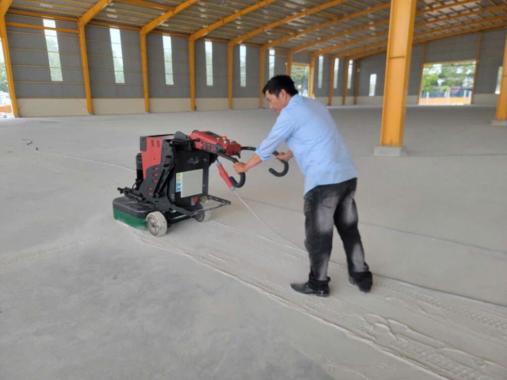 Đánh bóng sàn nhà xưởng